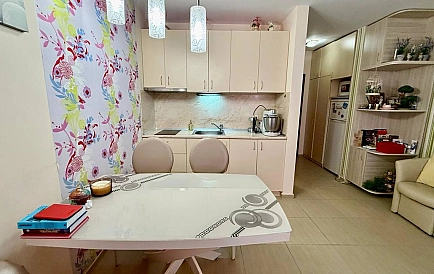 ID 15481 Trzypokojowe mieszkanie w Rich 1 Zdjęcie 2