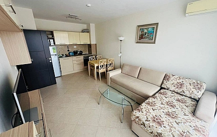 ID 15482 Dwupokojowe mieszkanie w Sun and Sea Zdjęcie 2