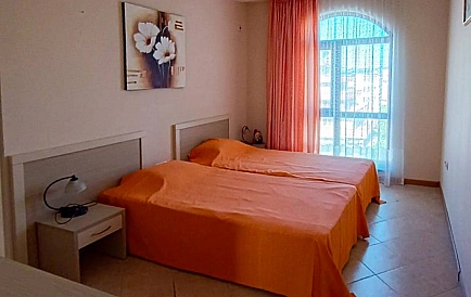 ID 14971 Trzypokojowe mieszkanie w Royal Sun Zdjęcie 4