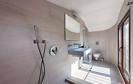 ID 14265 Czteropiętrowy dom w Świętym Własie Zdjęcie 5