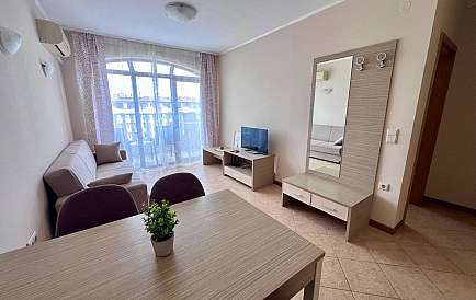 ID 15302 Dwupokojowe mieszkanie w Royal Sun Zdjęcie 1 