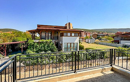 ID 13194 Dom z własnym basenem w Świętym Własie Zdjęcie 5