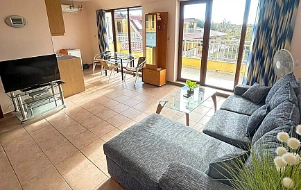 ID 15429 Trzypokojowe mieszkanie w Royal Sun Zdjęcie 2