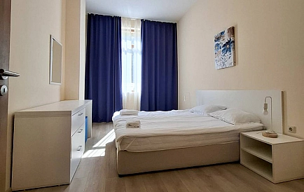 ID 15914 Trzypokojowe mieszkanie w South Bay Warna Zdjęcie 4