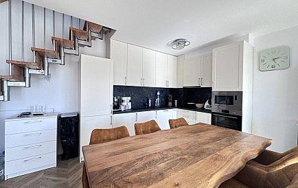 ID 14052 Dwupoziomowy dwupoziomowy apartament w Romance Paris  Zdjęcie 1 