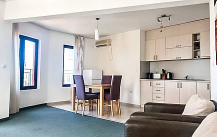 ID 8632 Apartament z trzema sypialniami w Marina Cape Zdjęcie 1 
