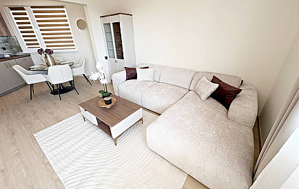 ID 15480 Apartament z widokiem na morze w Świętym Własie Zdjęcie 1 