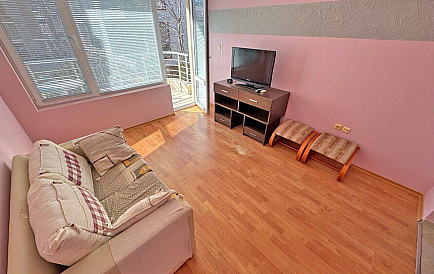 ID 13840 Apartament typu studio w Nev Zdjęcie 1 