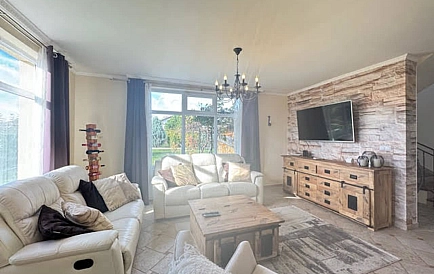 ID 14937 Dwupiętrowy dom w Kamenar Zdjęcie 2