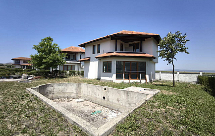 ID 14735 Dom we Floral Meadows Zdjęcie 1 