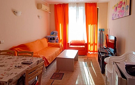 ID 14971 Trzypokojowe mieszkanie w Royal Sun Zdjęcie 3