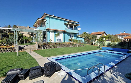 ID 15255 Dom z widokiem na morze w Czornomorcu Zdjęcie 1 