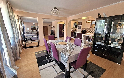 ID 12405 Dwupiętrowy dom w Goricy Zdjęcie 2