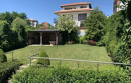 ID 9067 Dom w Galata Warna Zdjęcie 3