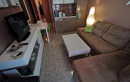 ID 6676 Mieszkanie z jedną sypialnią w Compass Zdjęcie 2