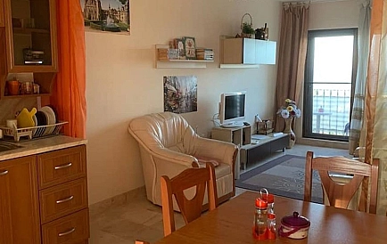 ID 8243 Apartament z jedną sypialnią w Marina Bay Zdjęcie 2