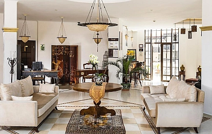 ID 844 Обзор Клиф Бич Zdjęcie 5