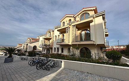 ID 15956 Trzypokojowe mieszkanie w Grand Village Zdjęcie 8