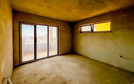 ID 13194 Dom z własnym basenem w Świętym Własie Zdjęcie 4