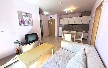 ID 13422 Trzypokojowe mieszkanie w Pomorie Bay Zdjęcie 1 