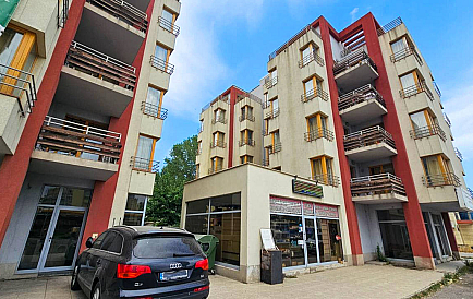 ID 14890 Триа Апартментс Zdjęcie 1 