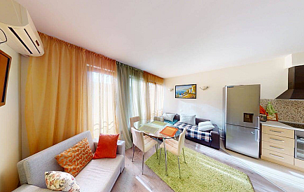 ID 14947 Амбер Бич Zdjęcie 1 