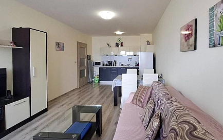 ID 15917 Dwupokojowe mieszkanie w South Bay Warna Zdjęcie 10