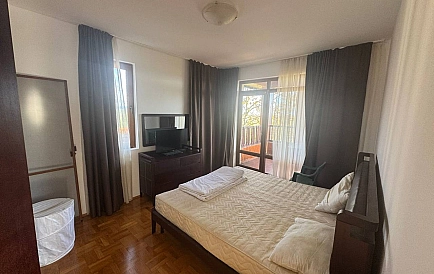 ID 15123 Dom w Floral Hills Zdjęcie 3