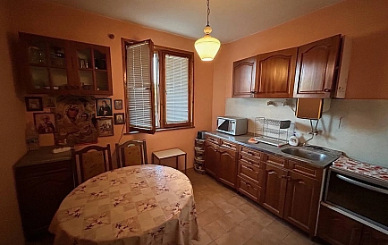 ID 15278 Trzypiętrowy dom w Koszarycach Zdjęcie 3