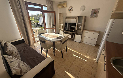 ID 15496 Mieszkanie dwupokojowe w Yalta Zdjęcie 1 