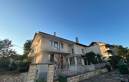 ID 15278 Trzypiętrowy dom w Koszarycach Zdjęcie 1 