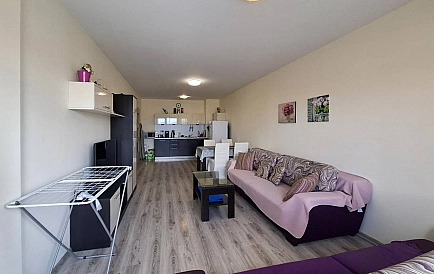 ID 15917 Dwupokojowe mieszkanie w South Bay Warna Zdjęcie 8