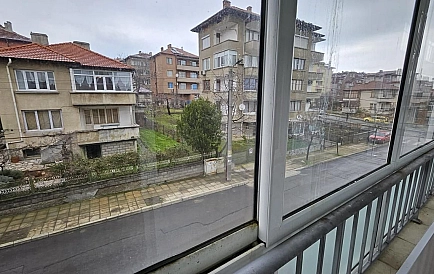 ID 13067 Trzypokojowe mieszkanie w Tsarevo Zdjęcie 4