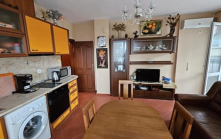 ID 13067 Trzypokojowe mieszkanie w Tsarevo Zdjęcie 2