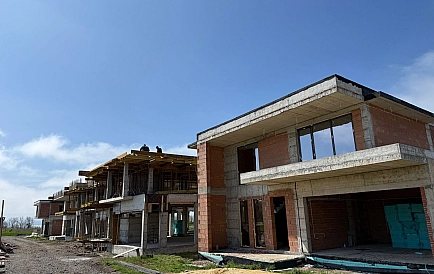 ID 13577 Domy od dewelopera w Celebrity Homes Zdjęcie 2