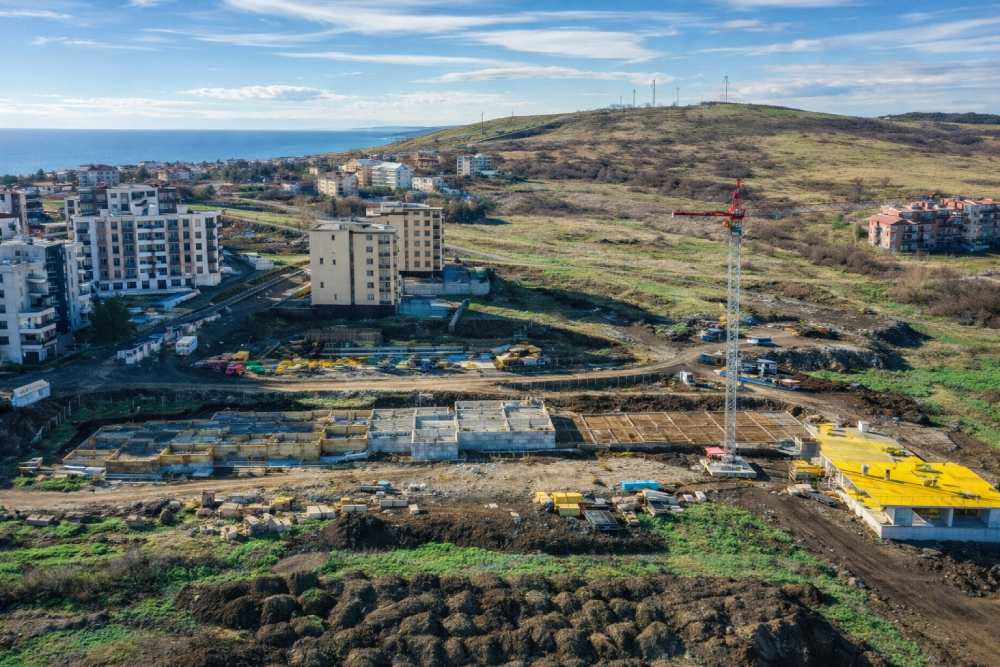 W Warnie i Burgas mieszkania kupowane są na etapie dziury w ziemi